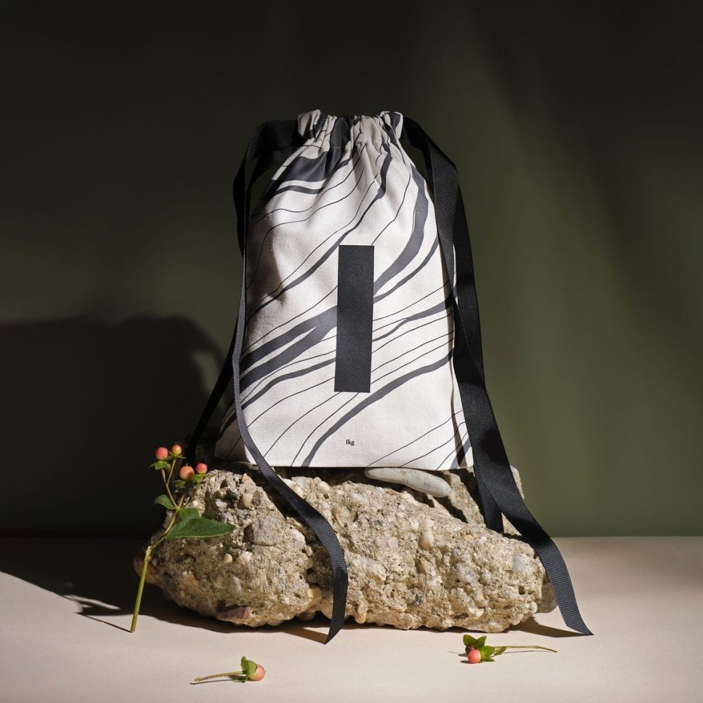 333bfbs10-bath-salt-edc01_563_1200x