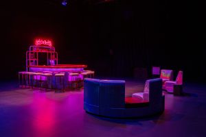 eagle-creek-chair-bar-view