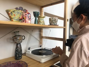 michelle-im-record-player