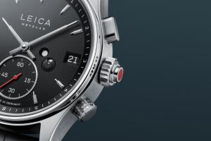 leica_watch_diagonal_hires_rgb-12x