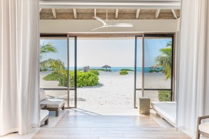 pine-cay-kira-turnbull-85