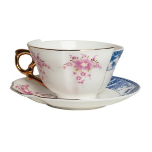 tea-cup-and-saucer