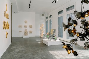 09_objective-gallery_entrance