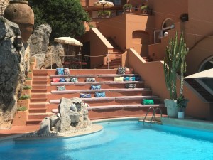 antiteatro-area-by-the-pool-punta-tragara