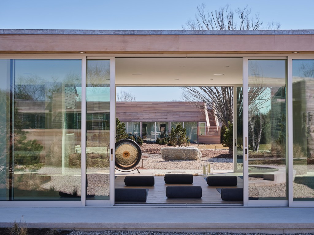 ssbh-05-meditation-hall_ph_fredrika-stjarne_0582-v1