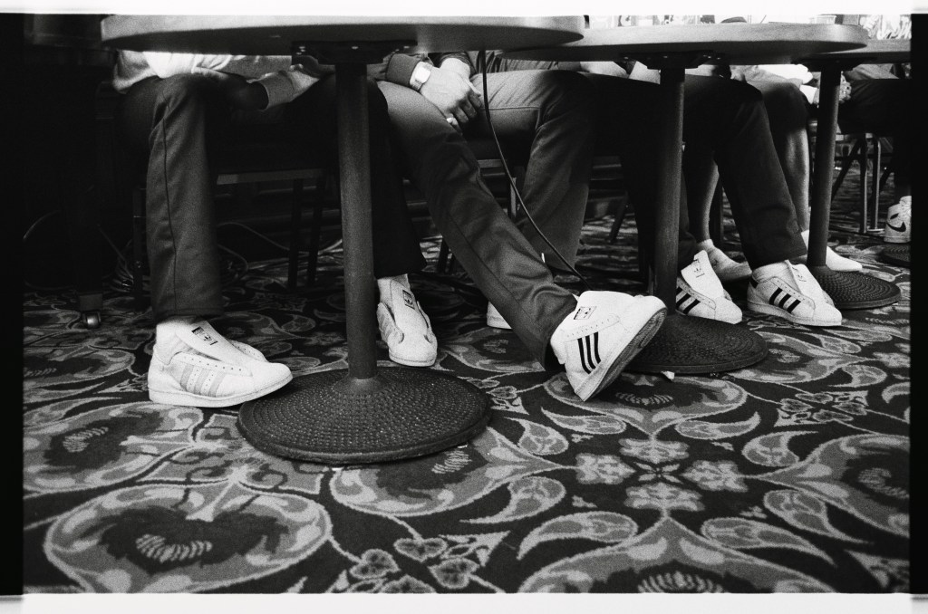 1985-josh-cheuse-run-dmcs-feet-under-the-table-at-the-fresh-fest-press-conference-1985