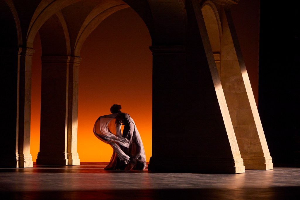 2022-heather-sommerfield-12-dom-perignon