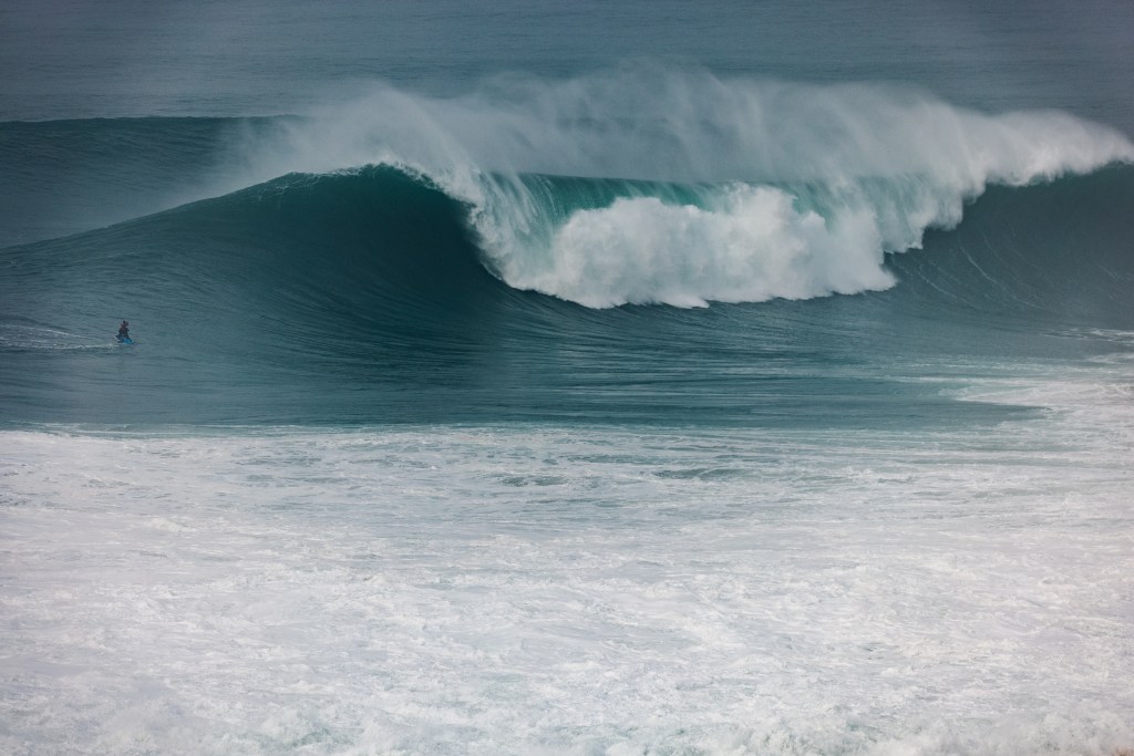 tudor-nazare-tow-surfing-challenge-presented-by-jogos-santa-casa-2