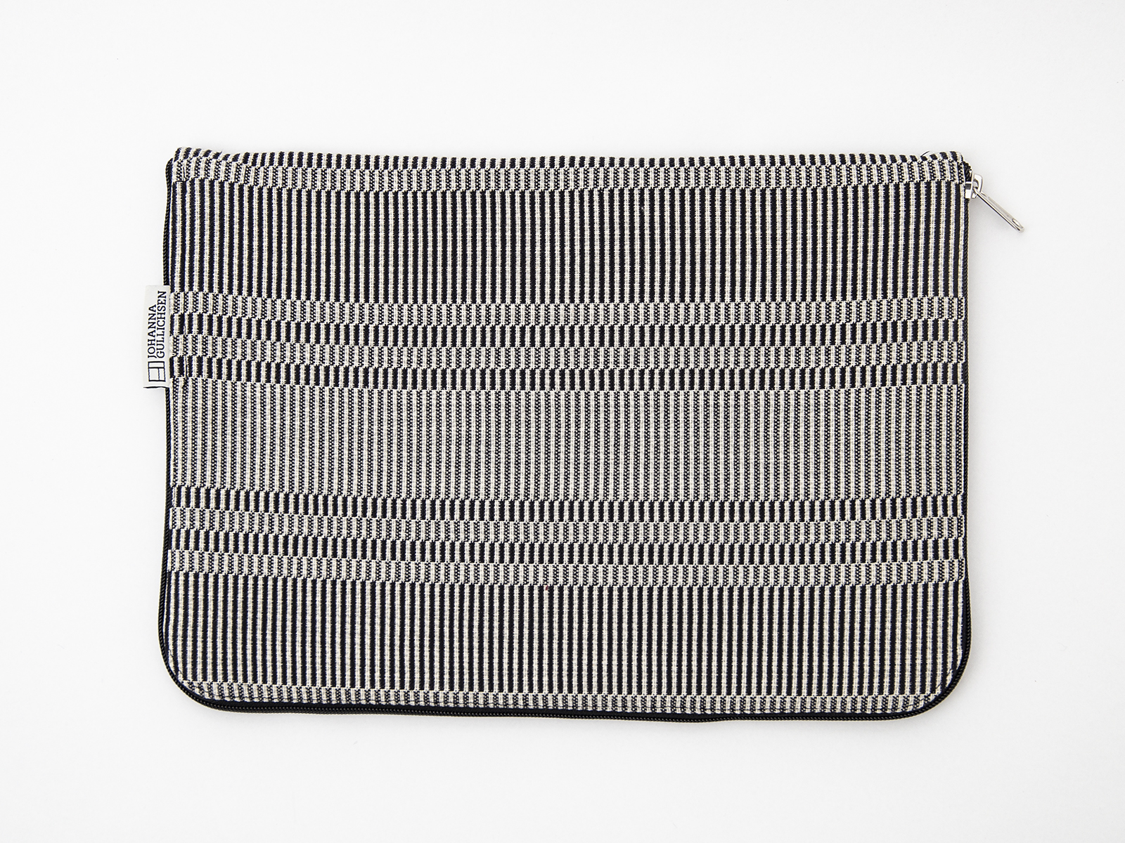 Johanna-Gullichsen-Imac13-Sleeve-Eos-grey-1