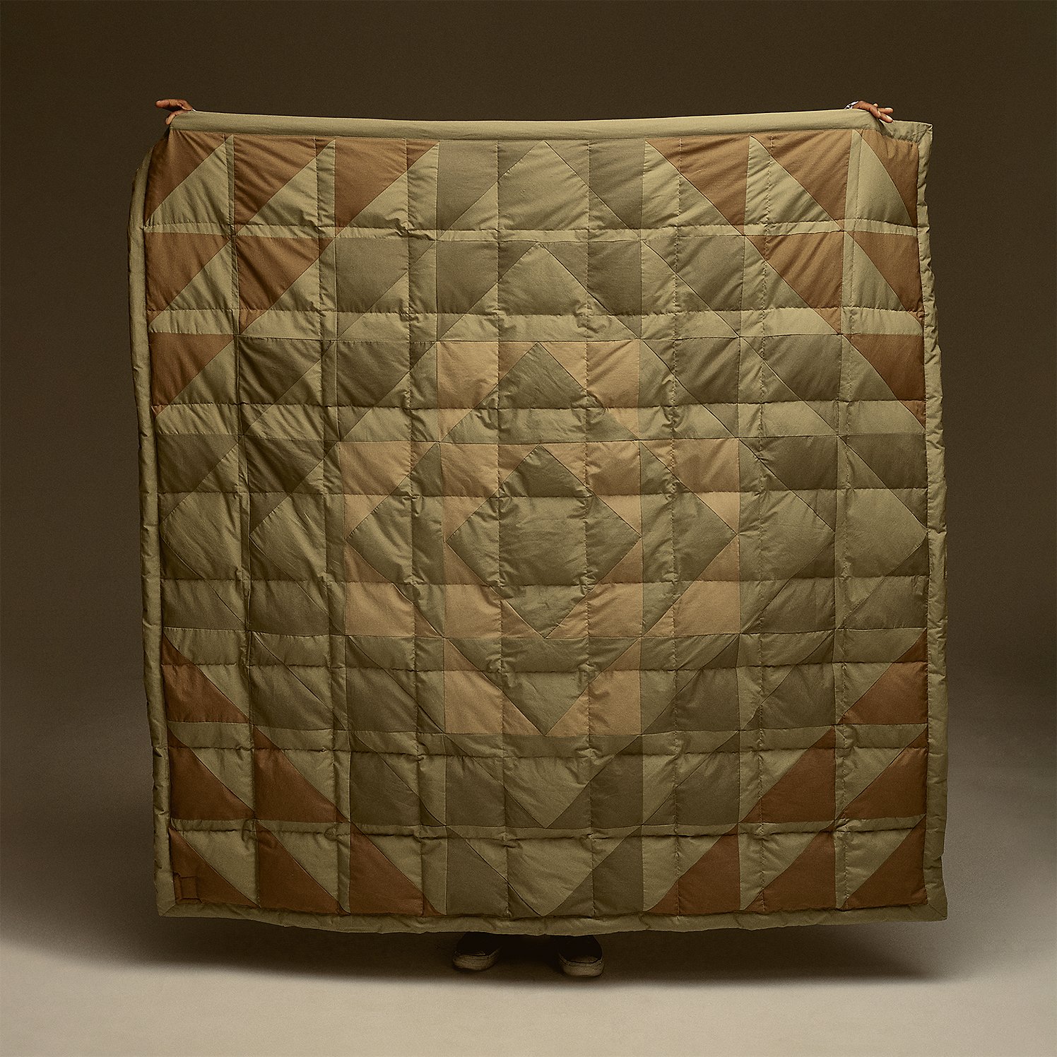 Eddie-Bauer-Buck-Mason-Quilt.jpg