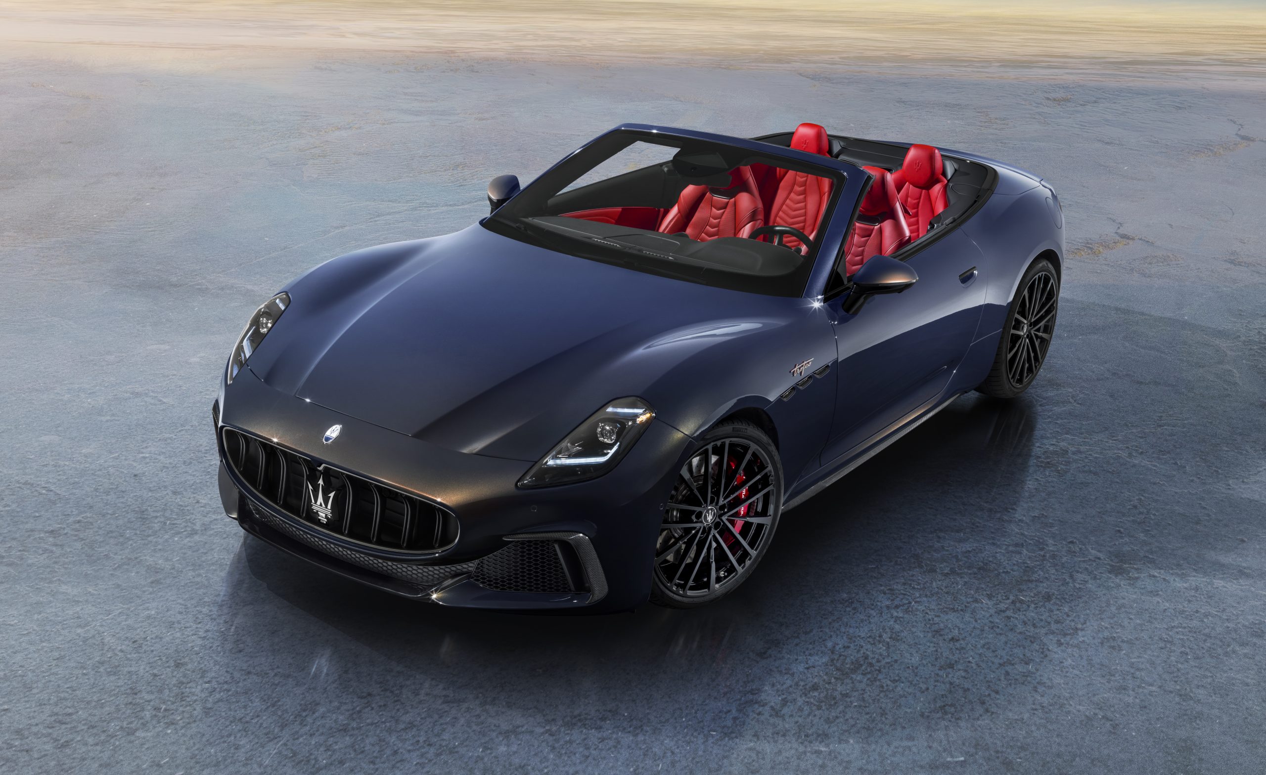 Maserati's GranCabrio Trofeo - COOL HUNTING®