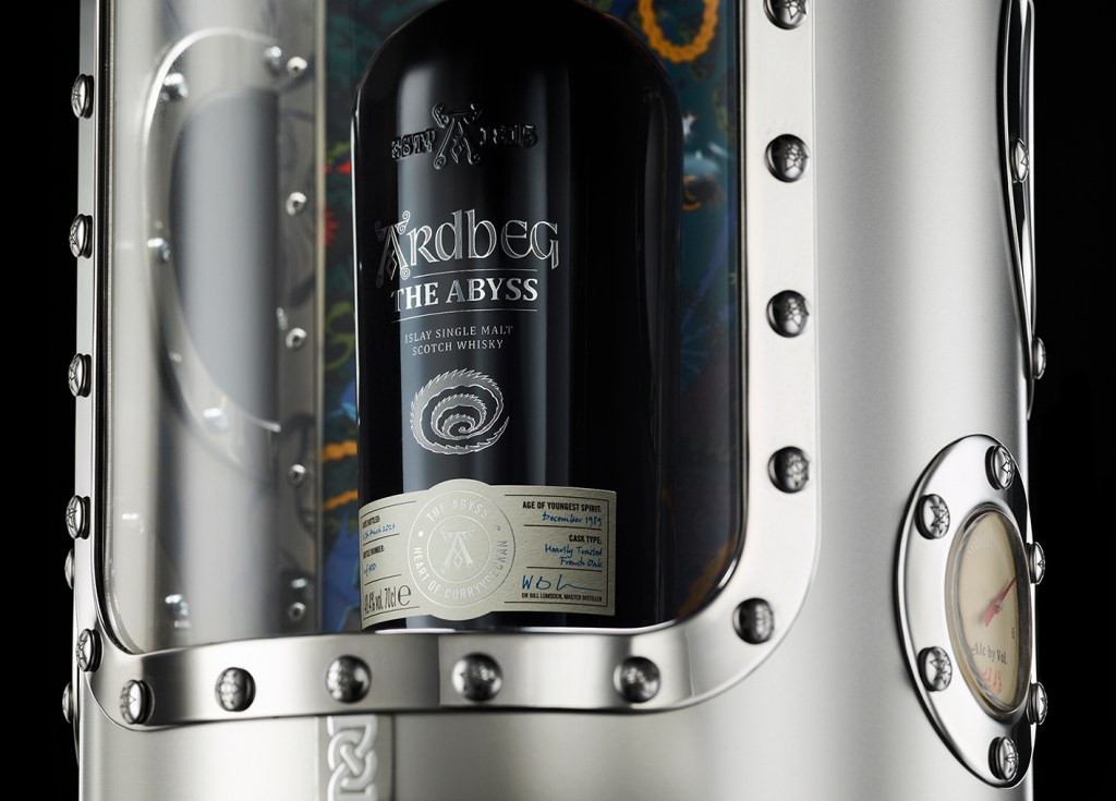 02226-11-ardbeg-abyss-close-up-of-bottle-in-case-final