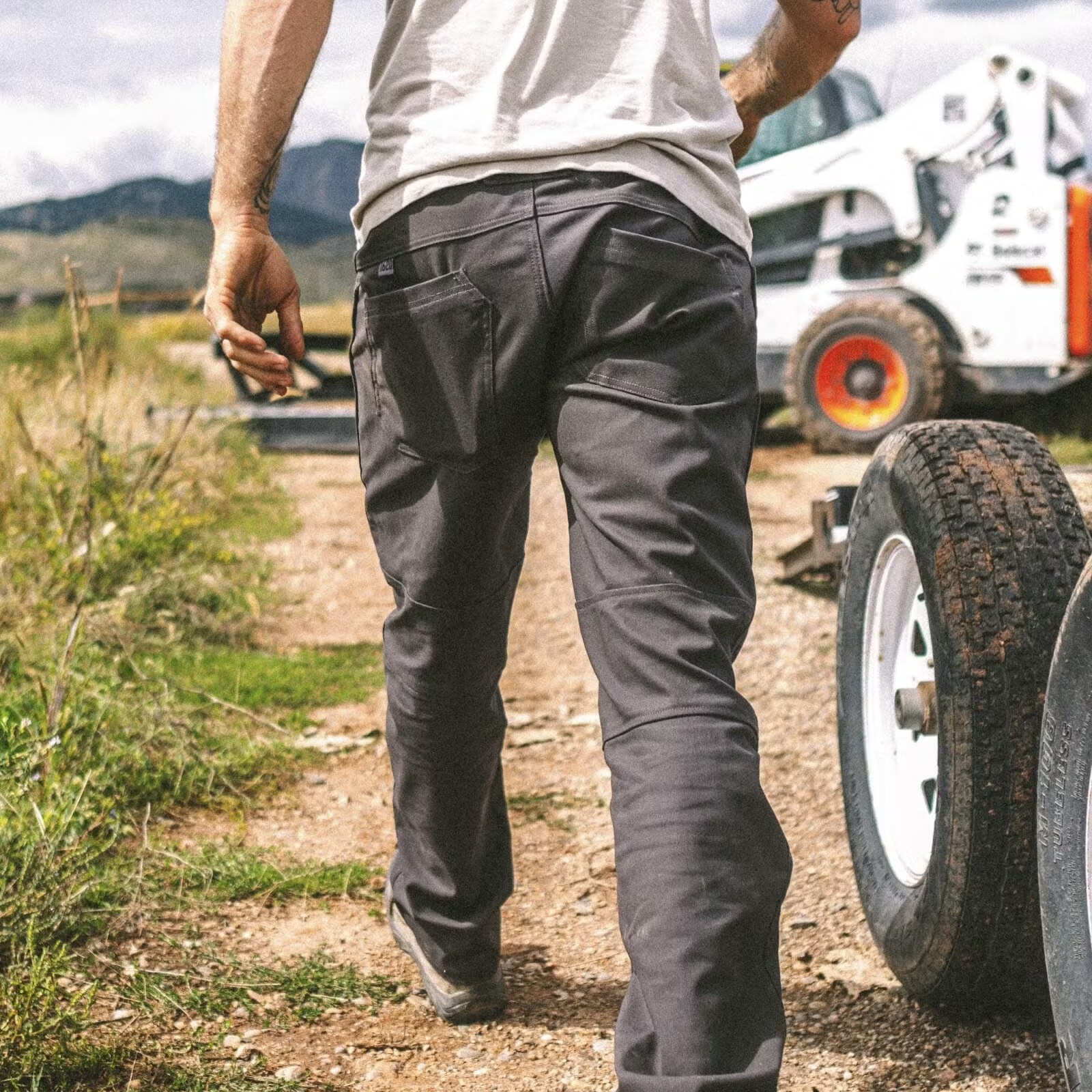 1620_foundation_rear