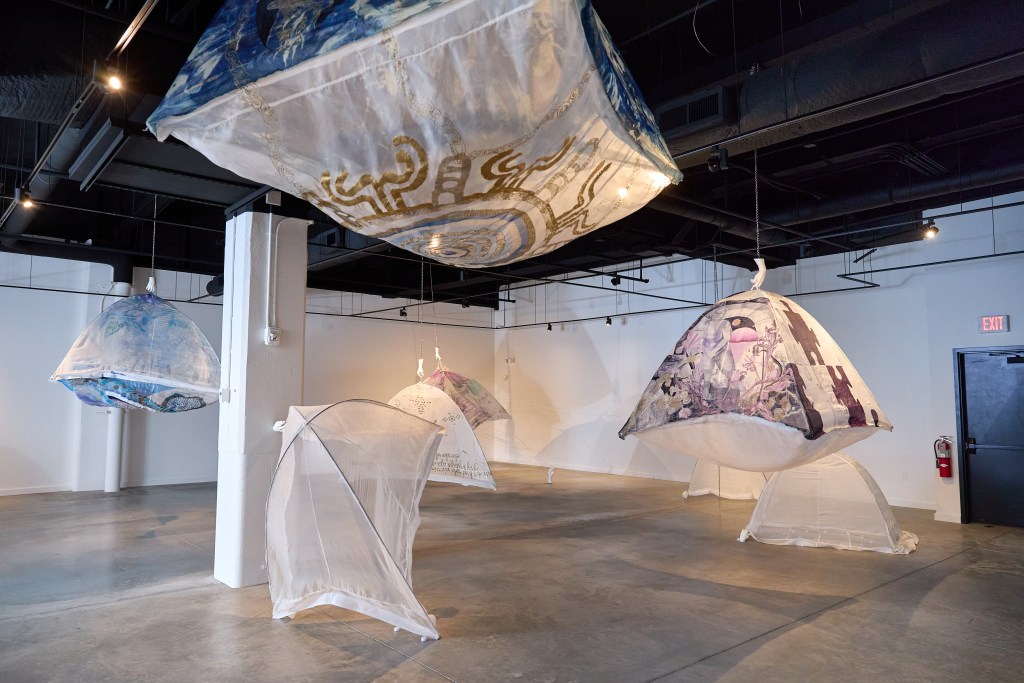 daphne_arthur_pes_newark_2025_install_by_carlos_hernandez7r7a0453