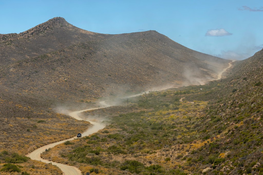 defender_octa-_r1_us_drive_015