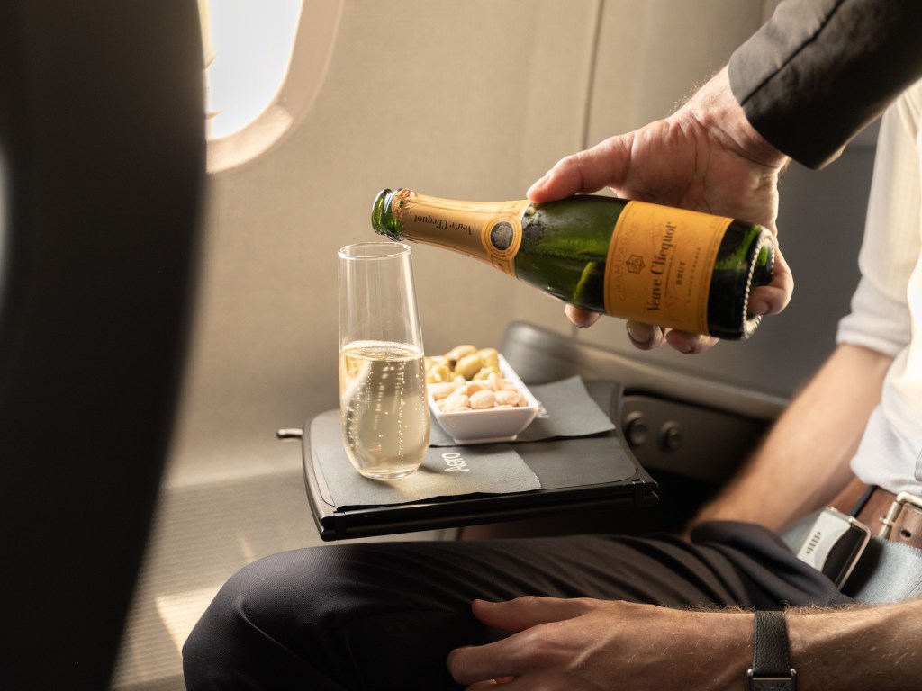 aero-beyond-first-class-experience