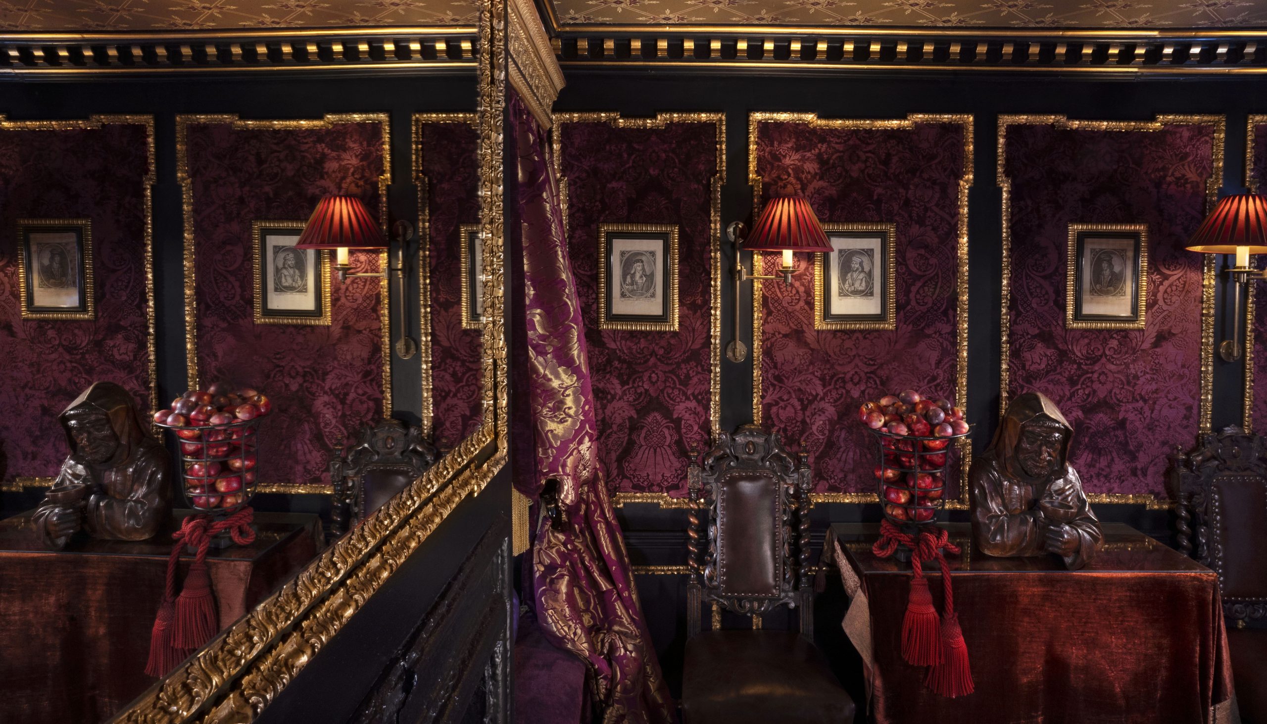 armory-witchery-edinburgh-04-2021-photograph-david-cheskin-2