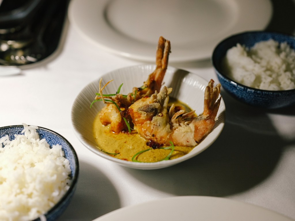 An Anajak Thai omakase dish shot from overhead.