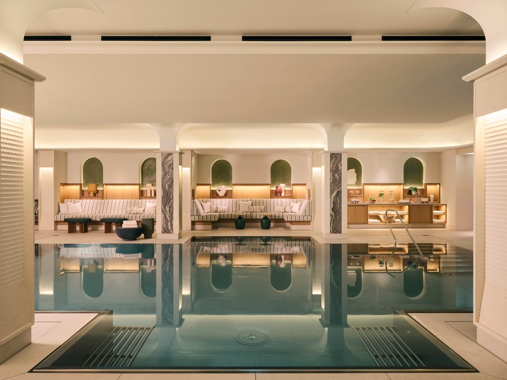 The Asaya Spa Pool at Rosewood Munich.