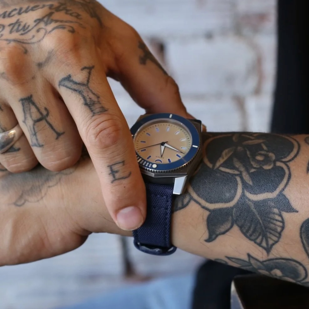 papar_ceonte_titanium_wrist