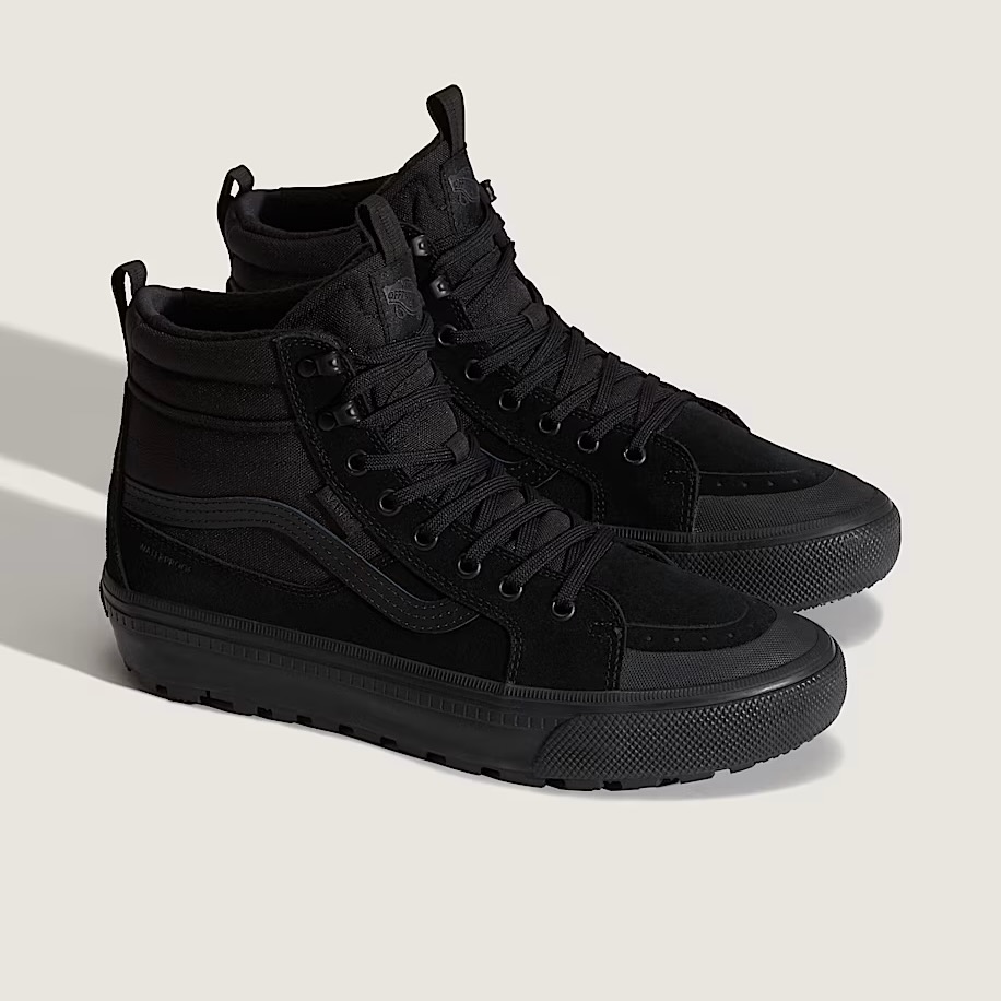 Sk8Hi-Waterproof-Insulated-Shoe-black