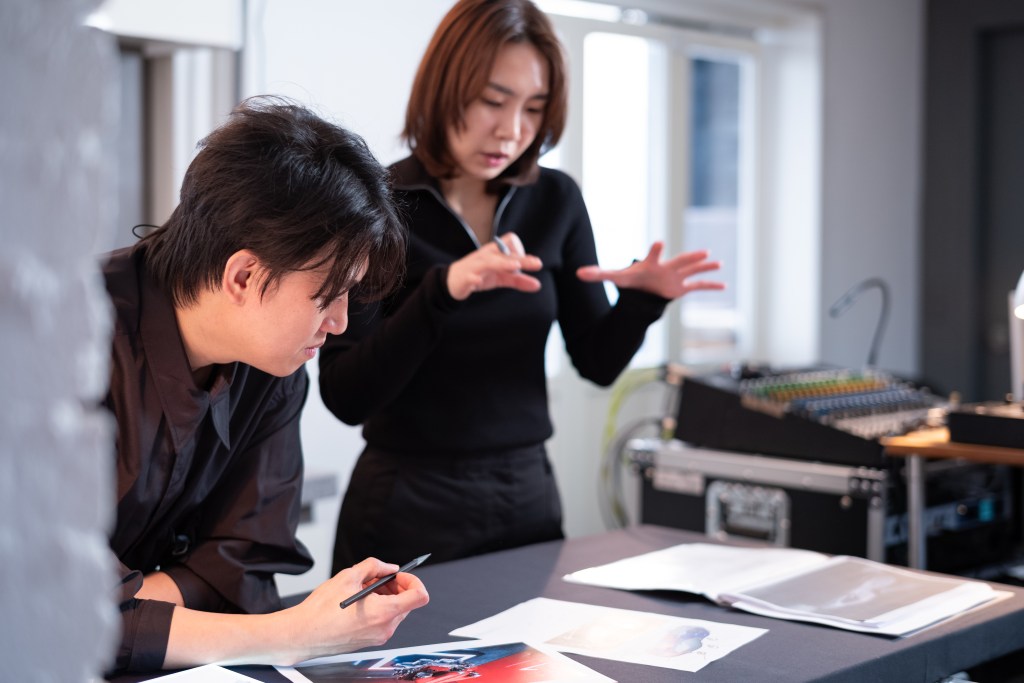 graycode-jiiiiin-ferrari-tailor-made-korea-cool-hunting-joshrubin-3