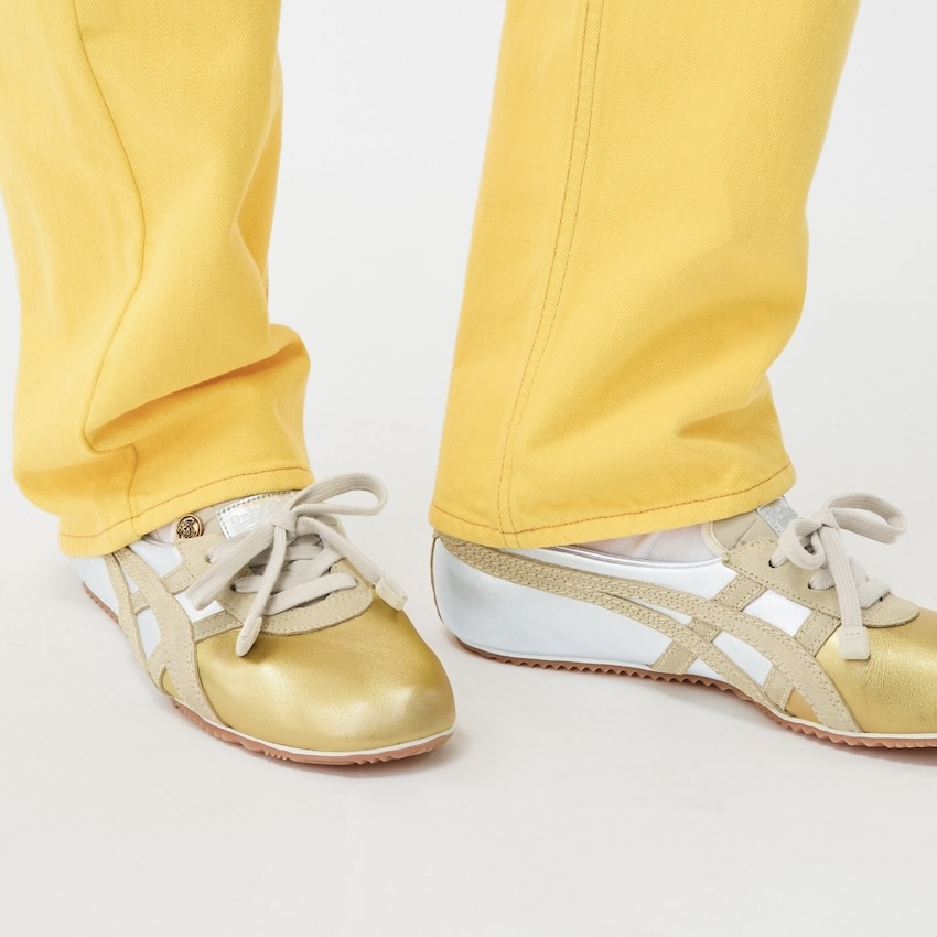 onitsuka_tiger_versace_collab_sneakers_white+gold