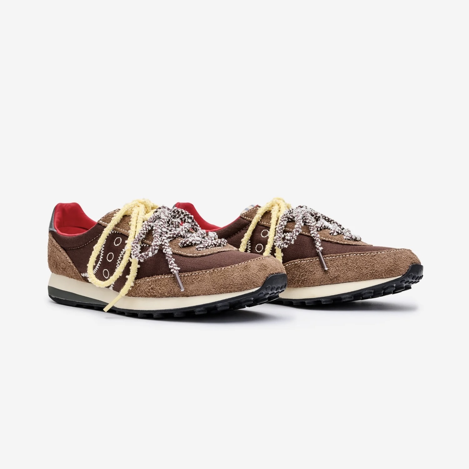 saucony_estudio_niksen_side