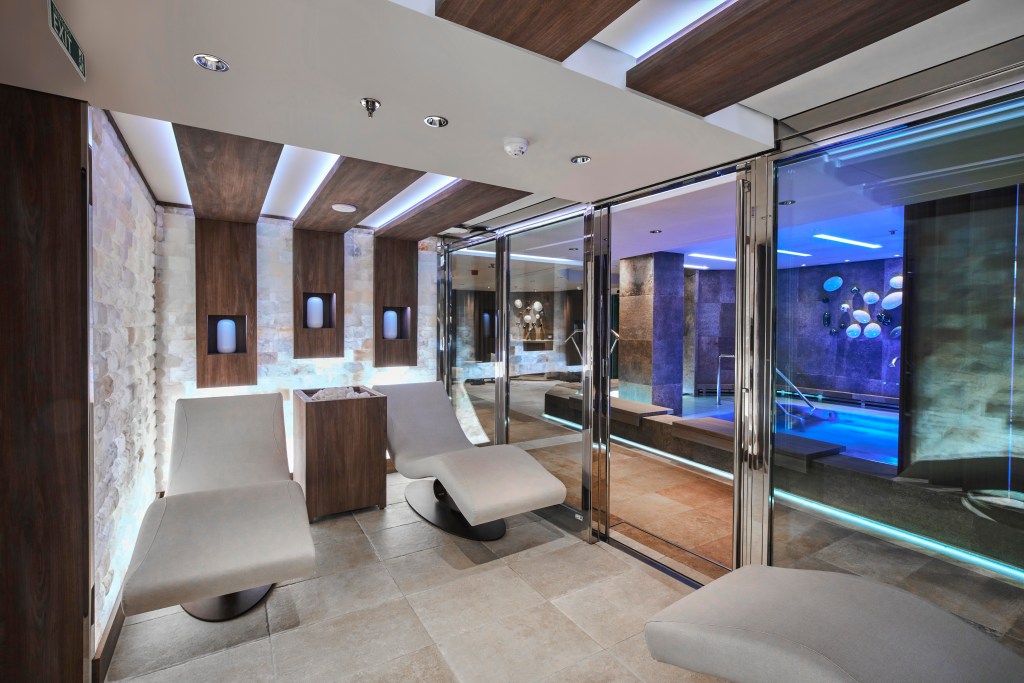 A view of the Explora Ii spa including a salt room and a large whirlpool.
