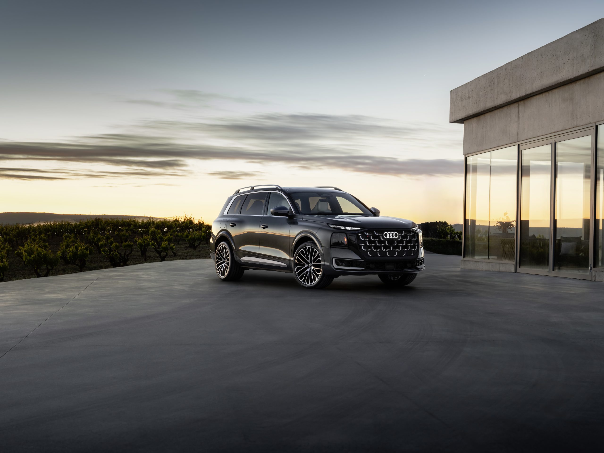 Audi’s Q9 and SQ9 Make Their Case in Light