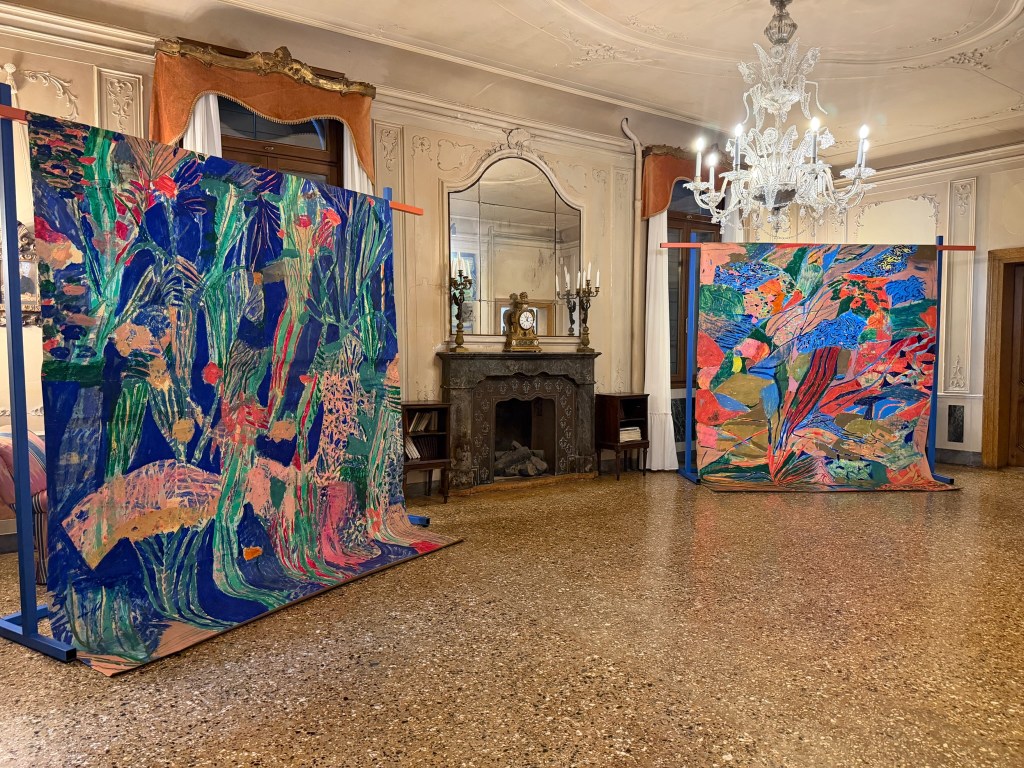 Two large-scale artworks by Geoffroy Pithon displayed in the Nani Bernardo Palace.