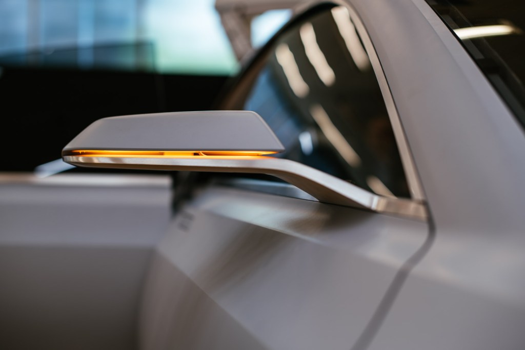 cadillac-escala-concept-car-4-23